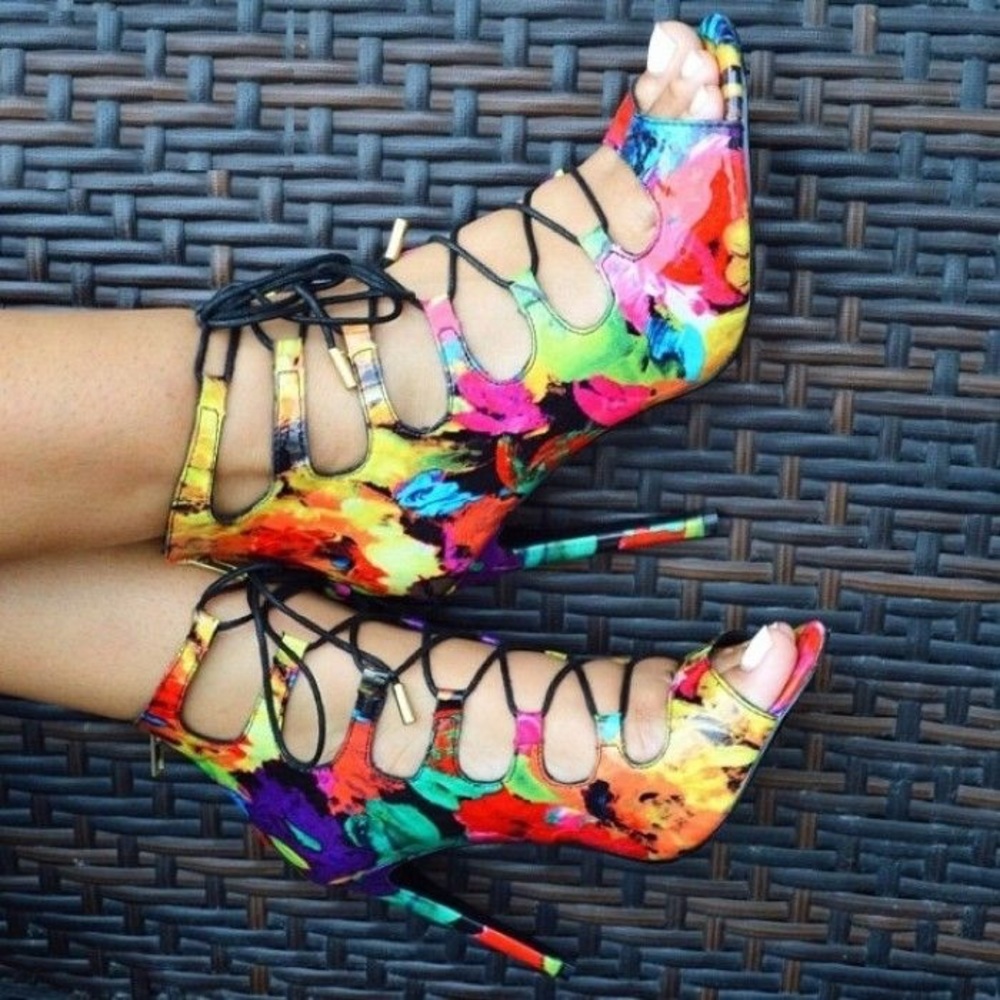 Steve Madden Cynthia Floral Bootie